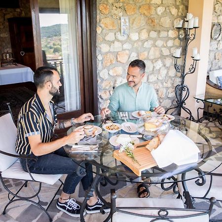 Casale San Pietro Bed & Breakfast Анани Екстериор снимка