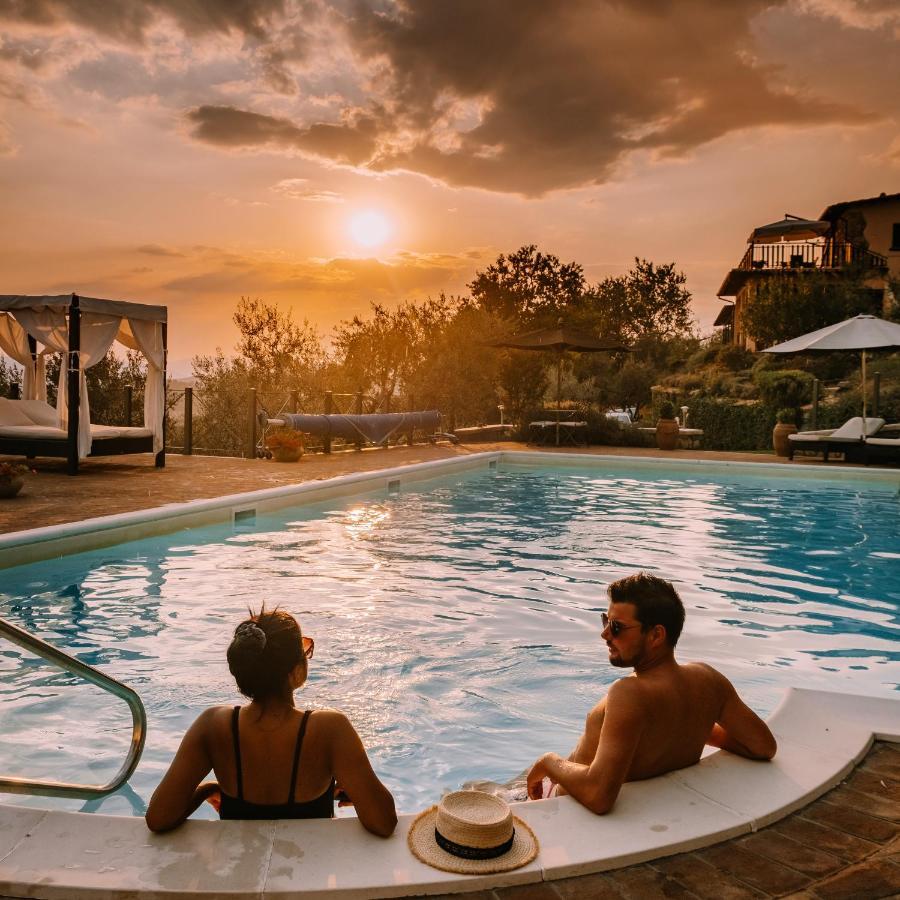 Casale San Pietro Bed & Breakfast Анани Екстериор снимка