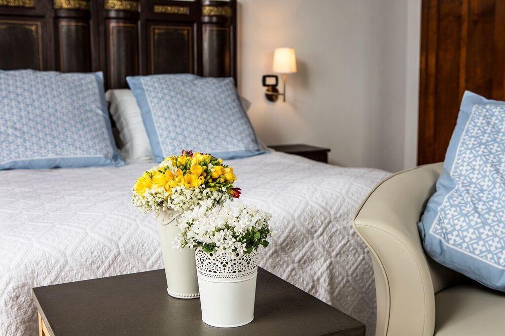 Casale San Pietro Bed & Breakfast Анани Екстериор снимка