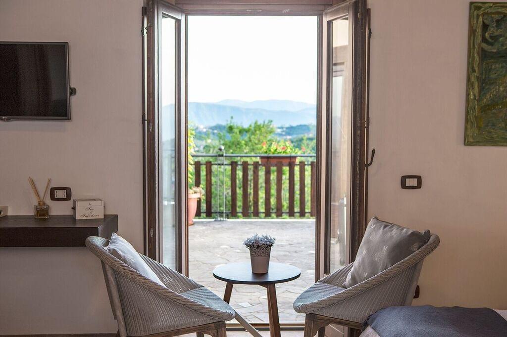 Casale San Pietro Bed & Breakfast Анани Екстериор снимка